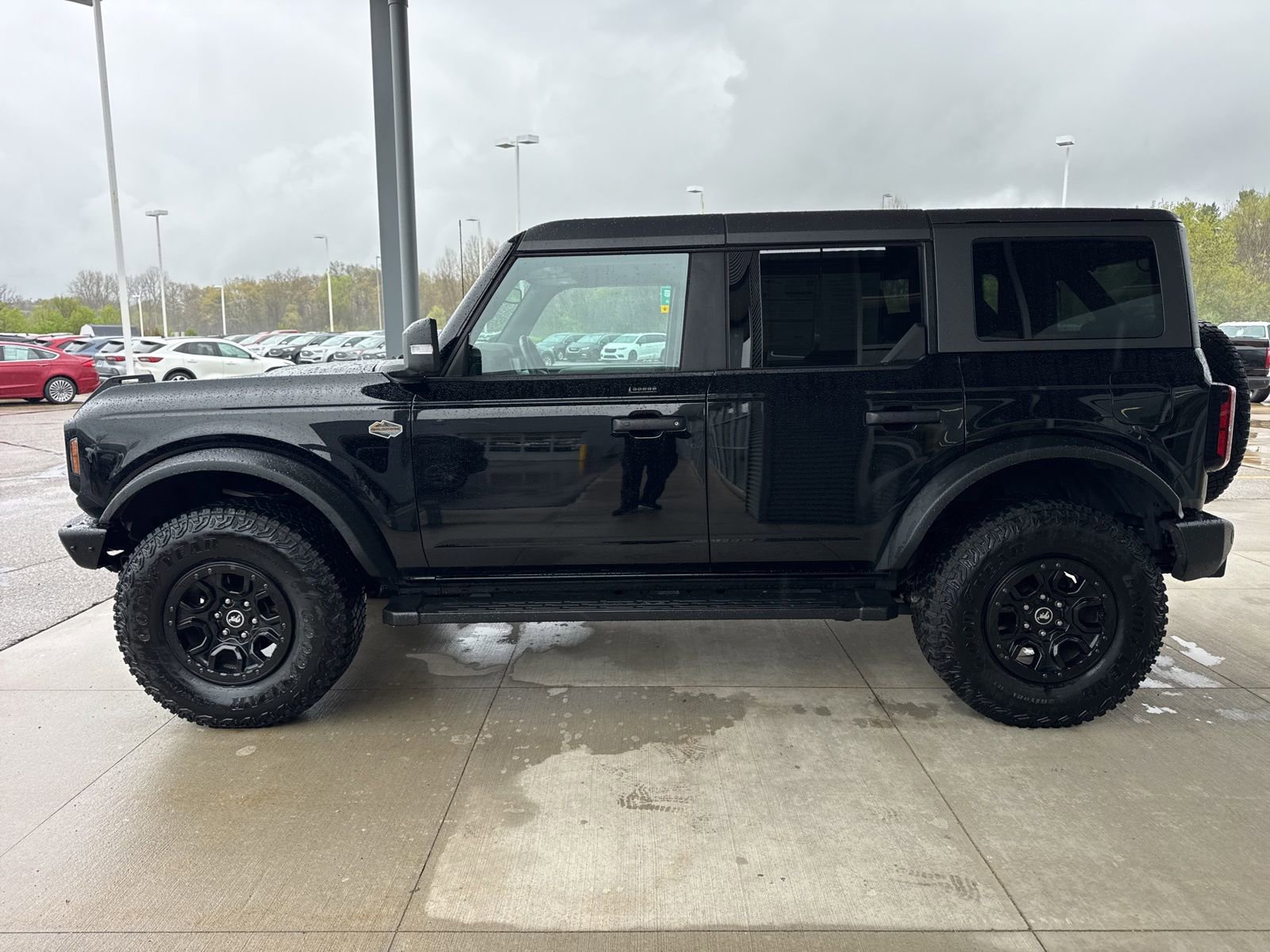Certified 2023 Ford Bronco Wildtrak AWD/4WD image 4