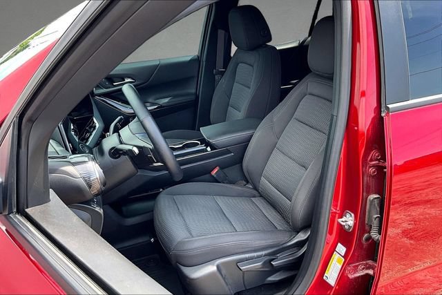 Used 2025 Chevrolet Equinox LT AWD/4WD image 24
