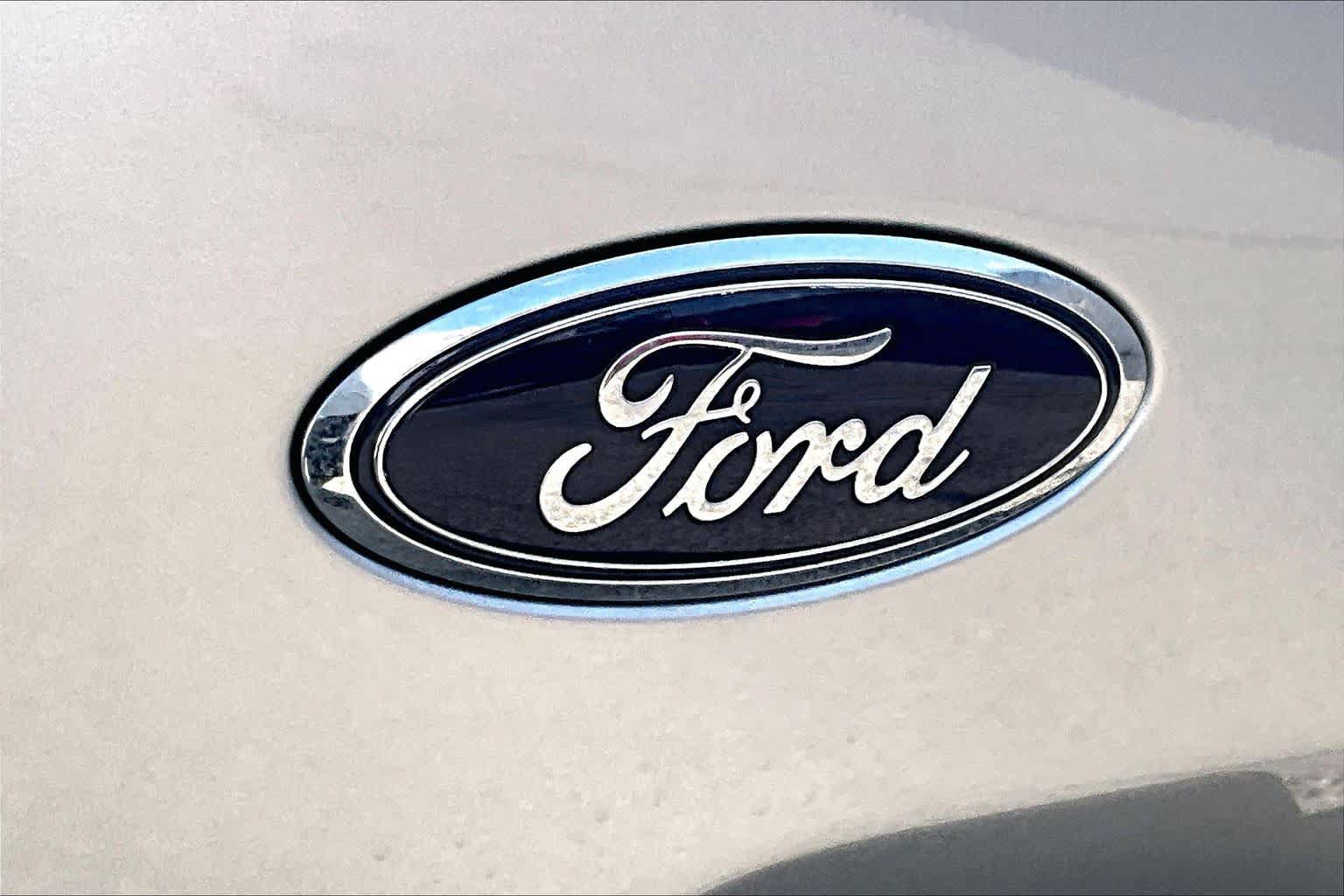 Certified 2023 Ford Bronco Sport Outer Banks w/ Tech Package AWD/4WD image 31