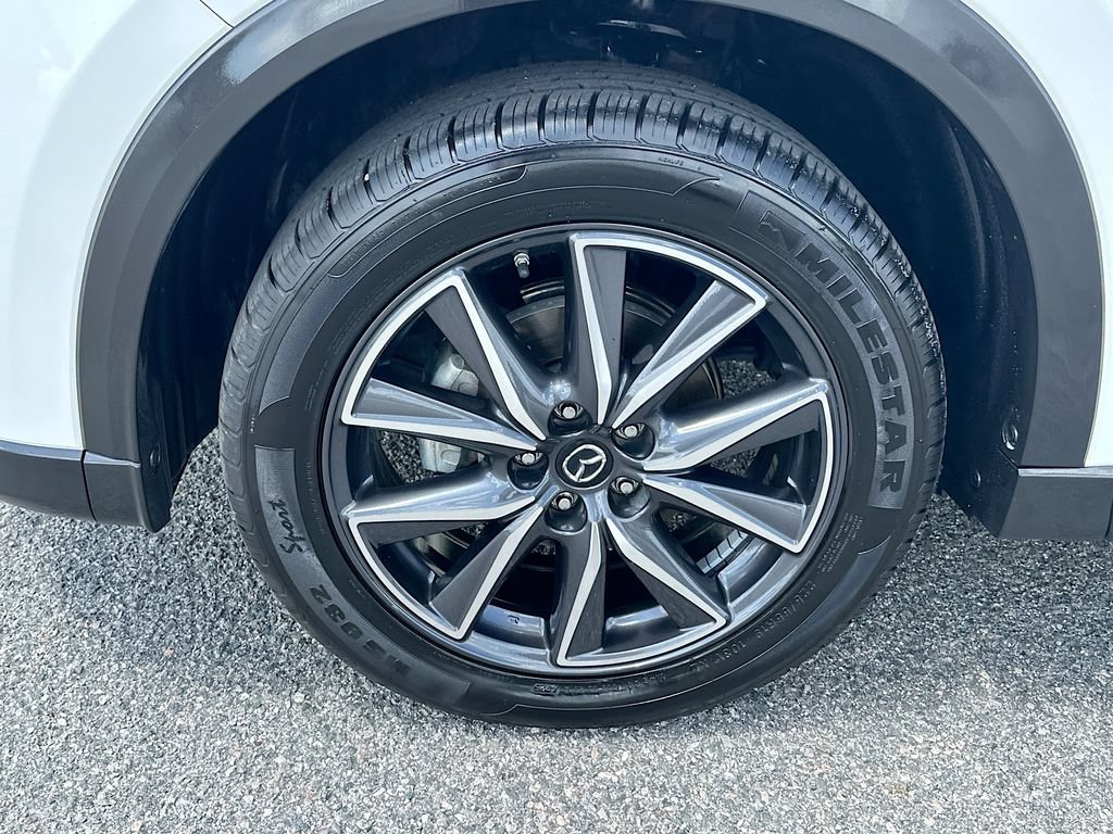 Used 2018 MAZDA CX-5 Touring w/ Preferred Equipment Package FWD image 24
