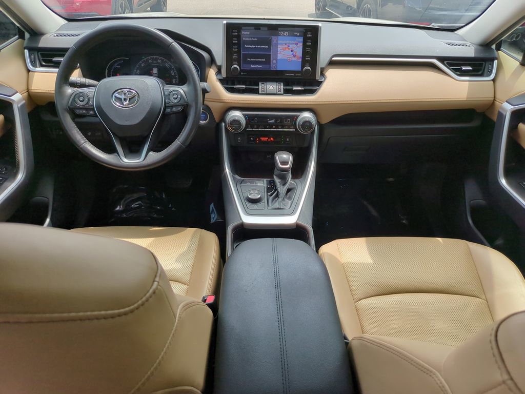 Used 2019 Toyota RAV4 Limited w/ Limited Grade Weather Package AWD/4WD image 15