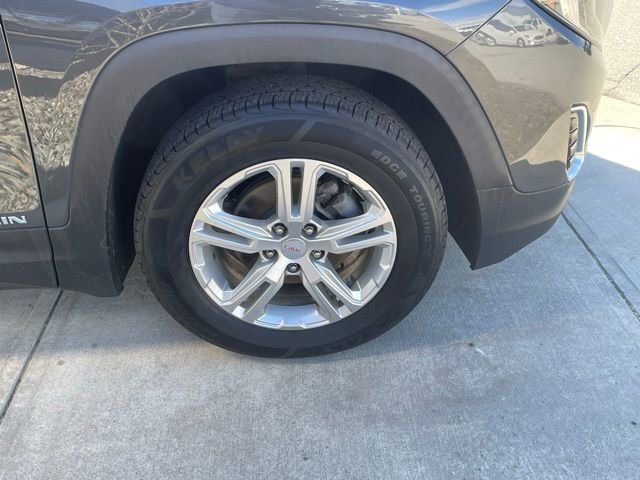 Used 2020 GMC Terrain SLE w/ Driver Convenience Package image 10