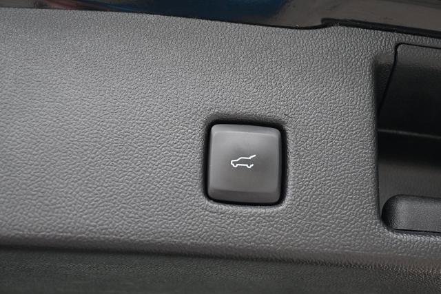 Certified 2023 Ford Escape Platinum image 13