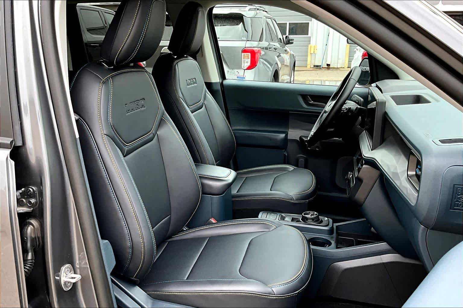 Certified 2025 Ford Maverick Lobo AWD/4WD image 9