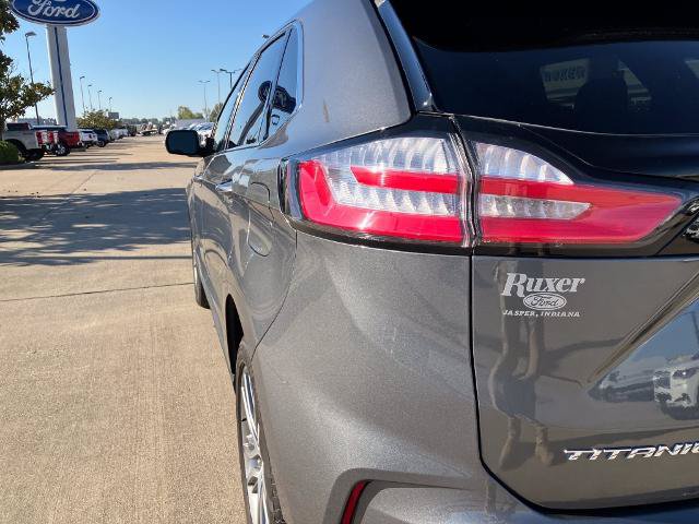 Certified 2024 Ford Edge Titanium w/ Equipment Group 301A AWD/4WD image 14
