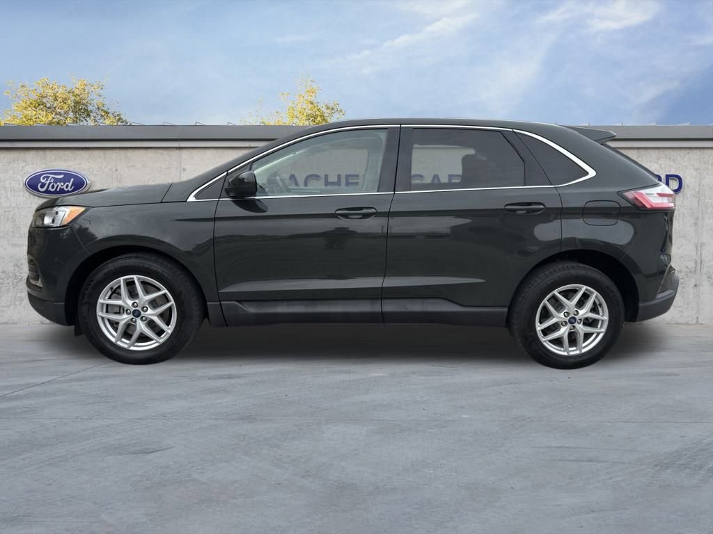Certified 2022 Ford Edge SEL w/ Convenience Package image 2