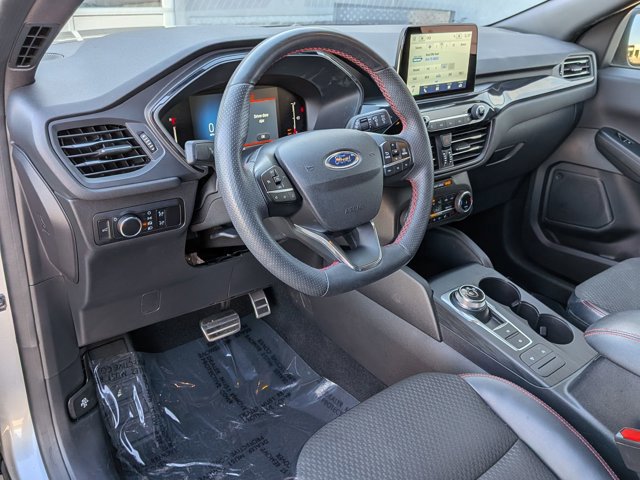 Certified 2023 Ford Escape ST-Line image 17
