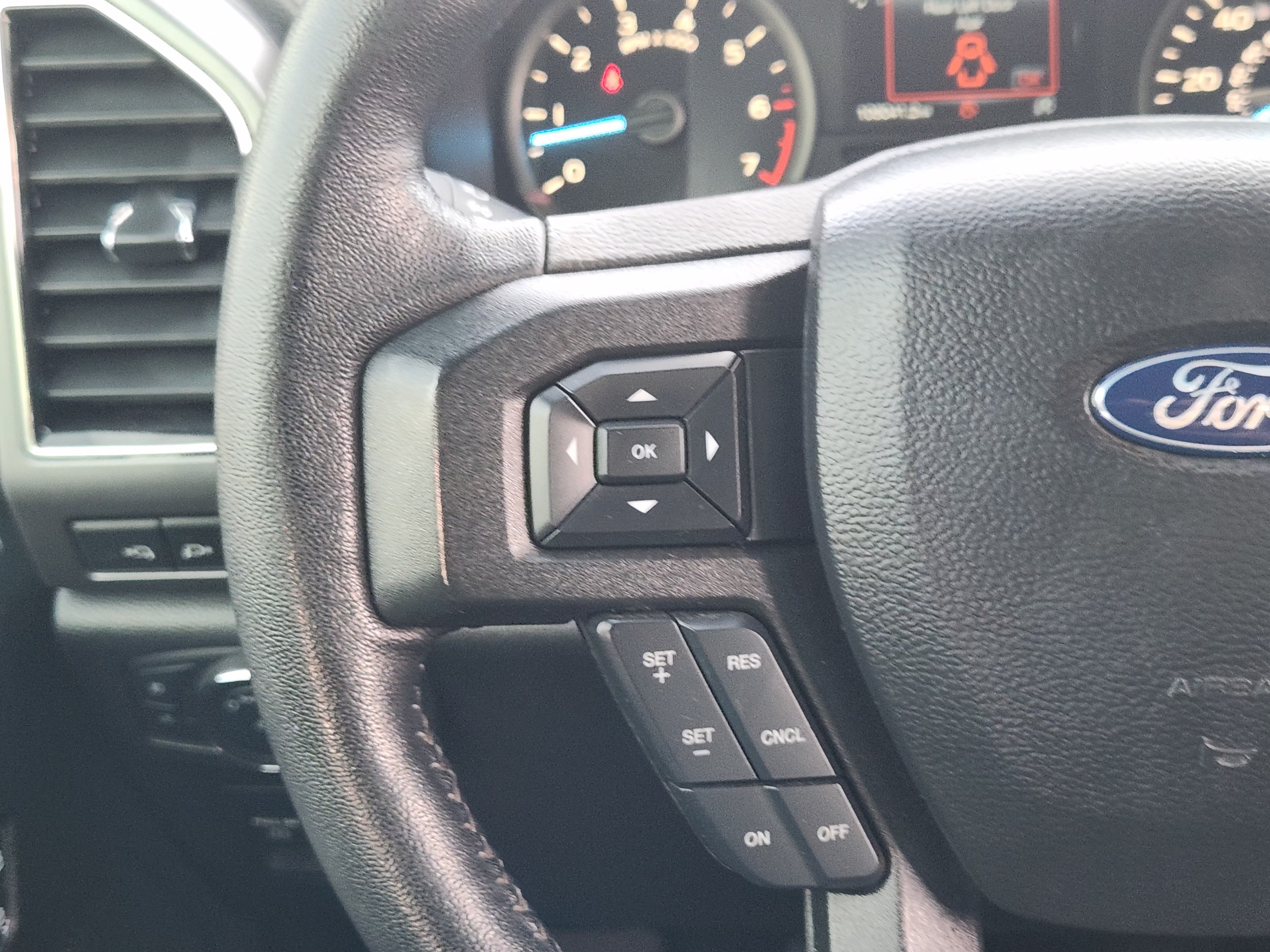 Certified 2020 Ford F150 XLT w/ Equipment Group 302A Luxury AWD/4WD image 27