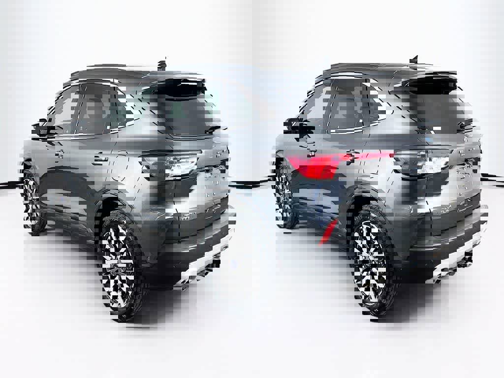 Certified 2020 Ford Escape Titanium image 3