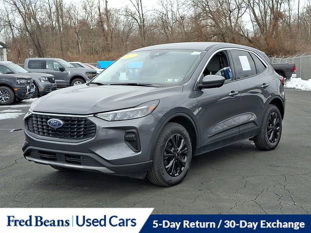 Certified 2023 Ford Escape Active w/ Tech Pack #2 image 2