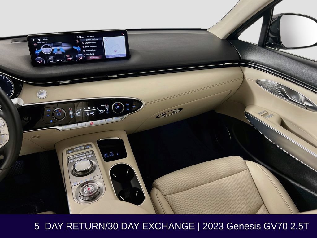 Used 2023 Genesis GV70 2.5T w/ Select Package AWD/4WD image 29