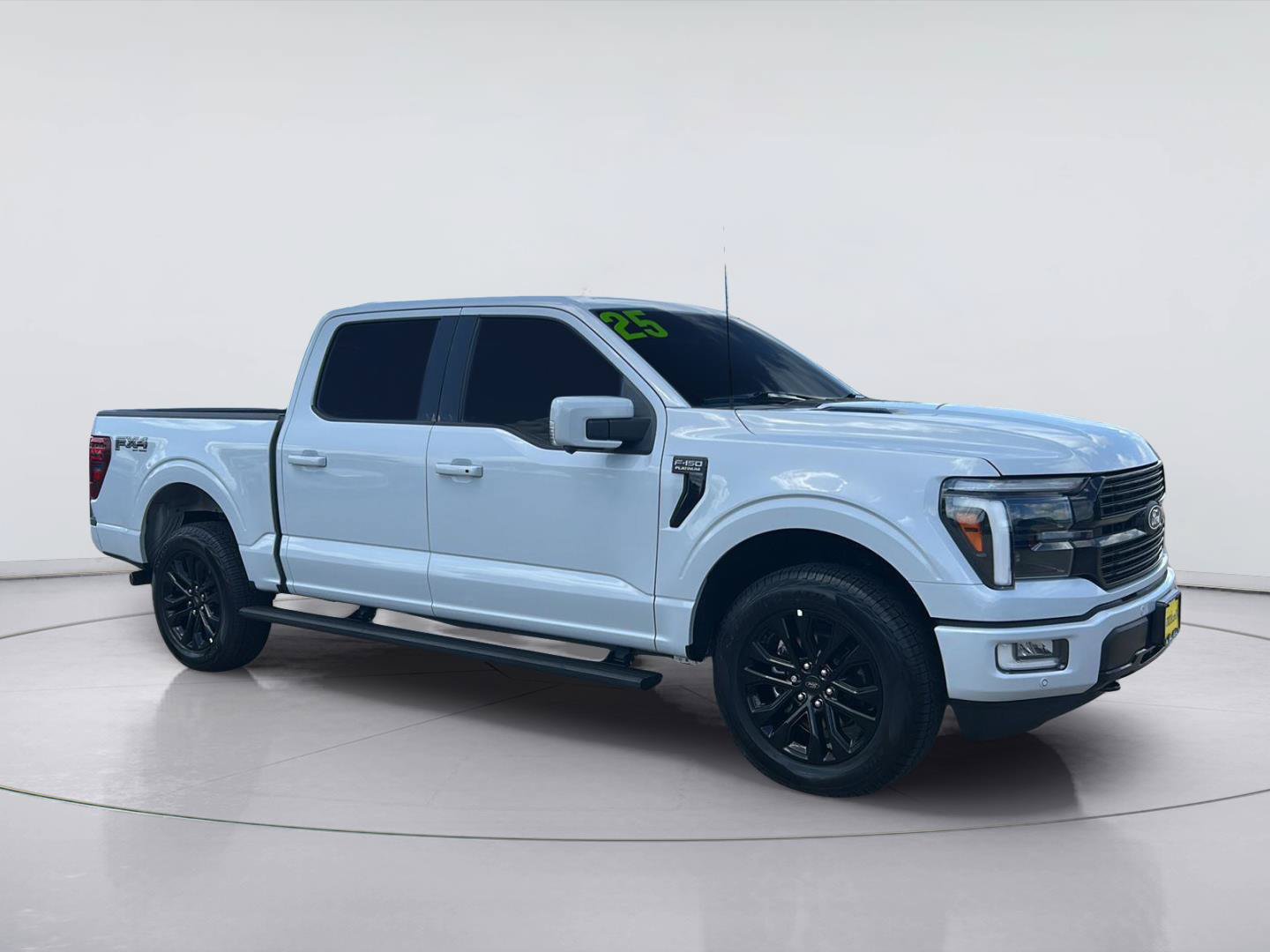 Certified 2025 Ford F150 Platinum w/ FX4 Off-Road Package AWD/4WD image 3