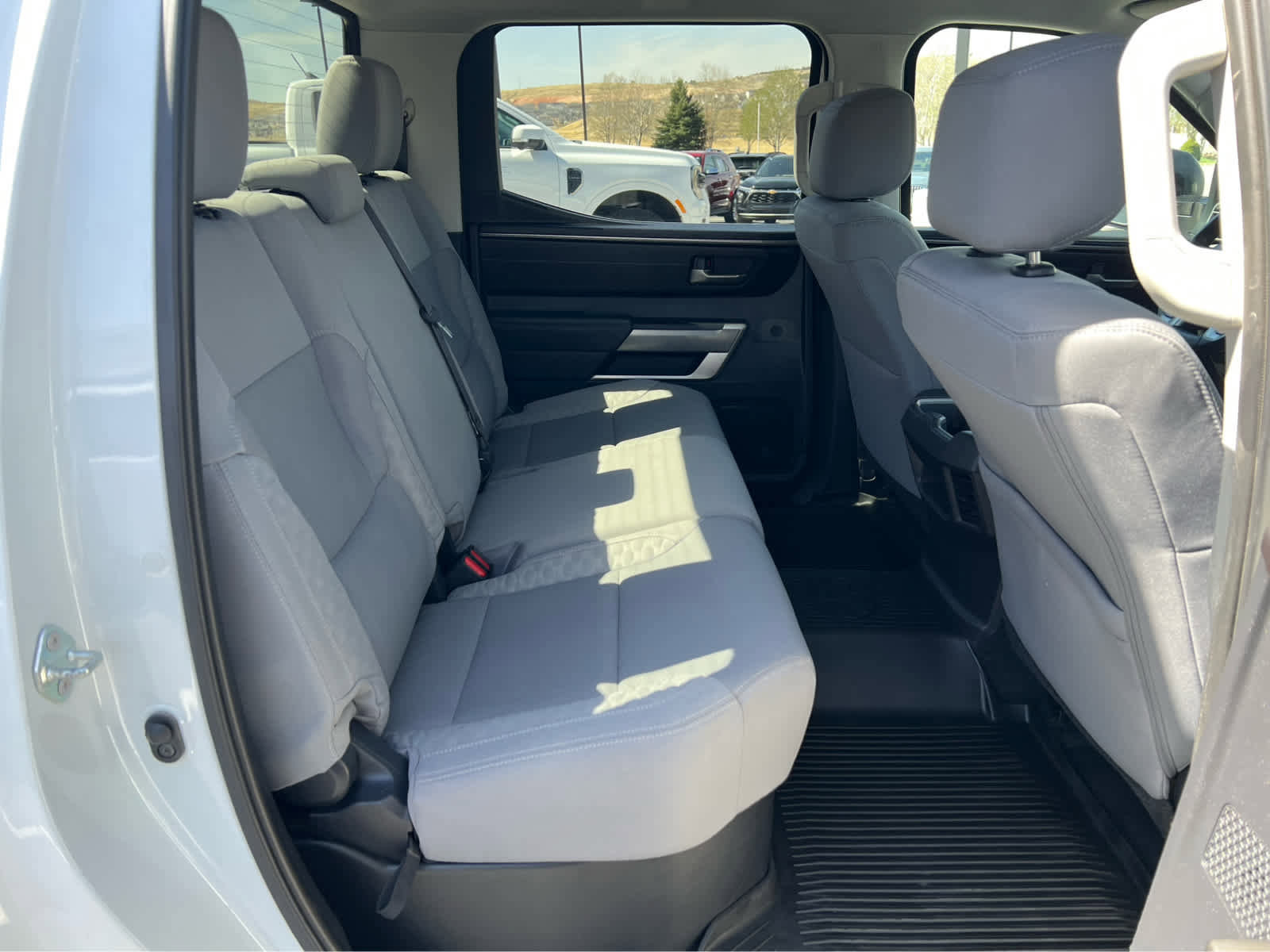 Used 2022 Toyota Tundra SR5 w/ SR5 Convenience Package image 25