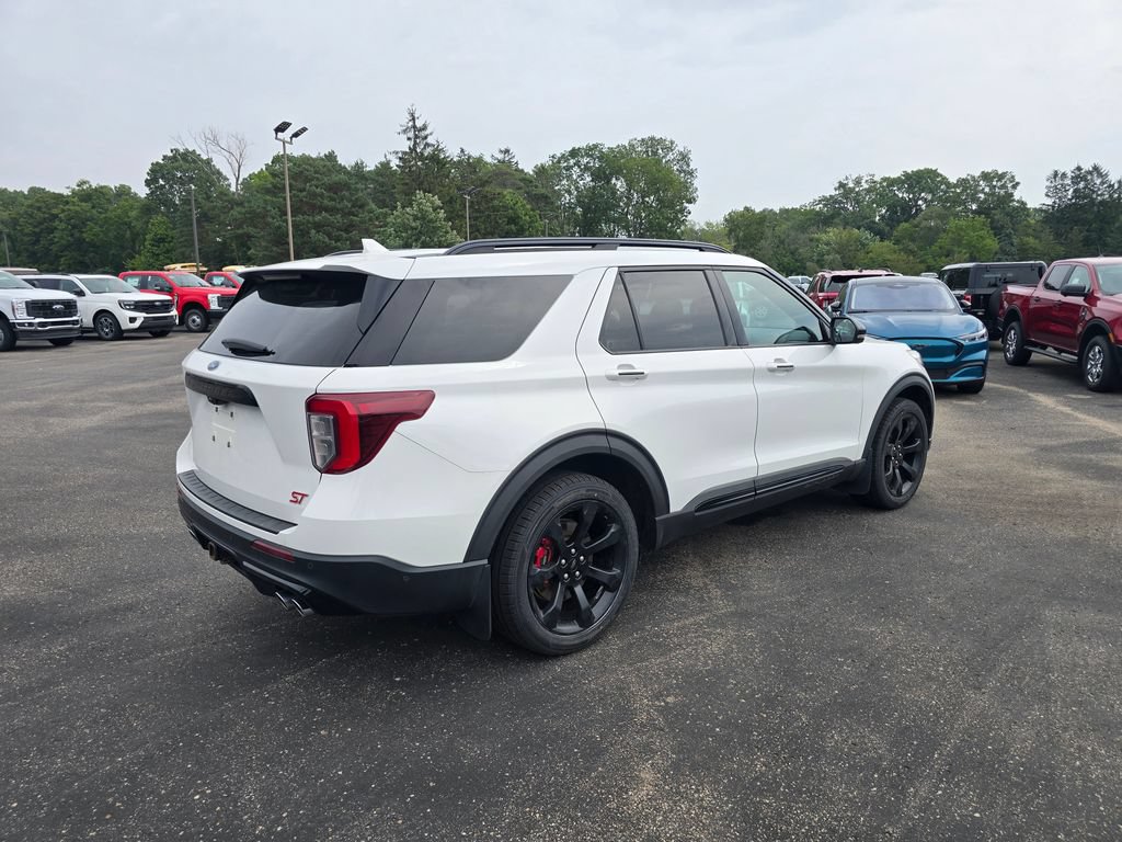 Certified 2020 Ford Explorer ST w/ ST Street Pack AWD/4WD image 5