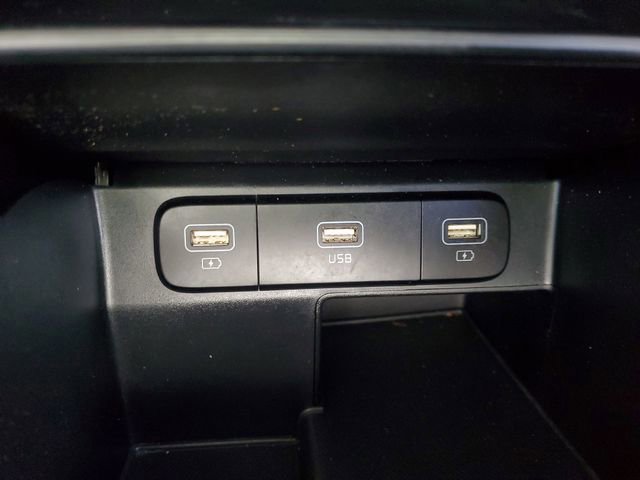 Used 2021 Kia Sorento LX image 27