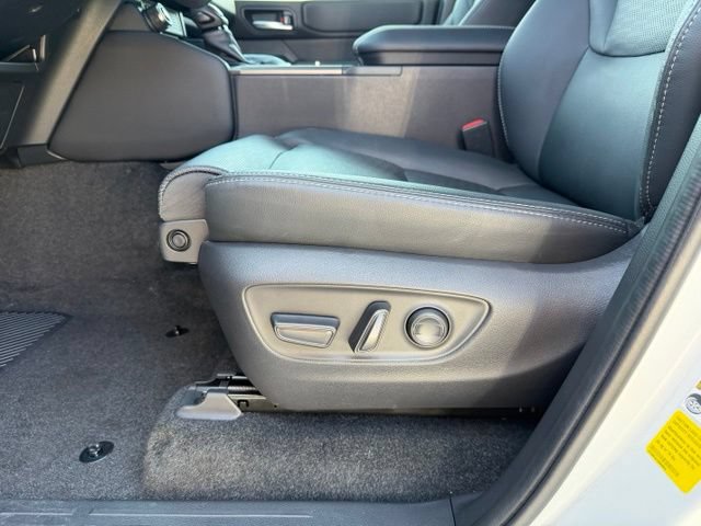 Used 2025 Toyota Land Cruiser w/ Premium Package AWD/4WD image 9