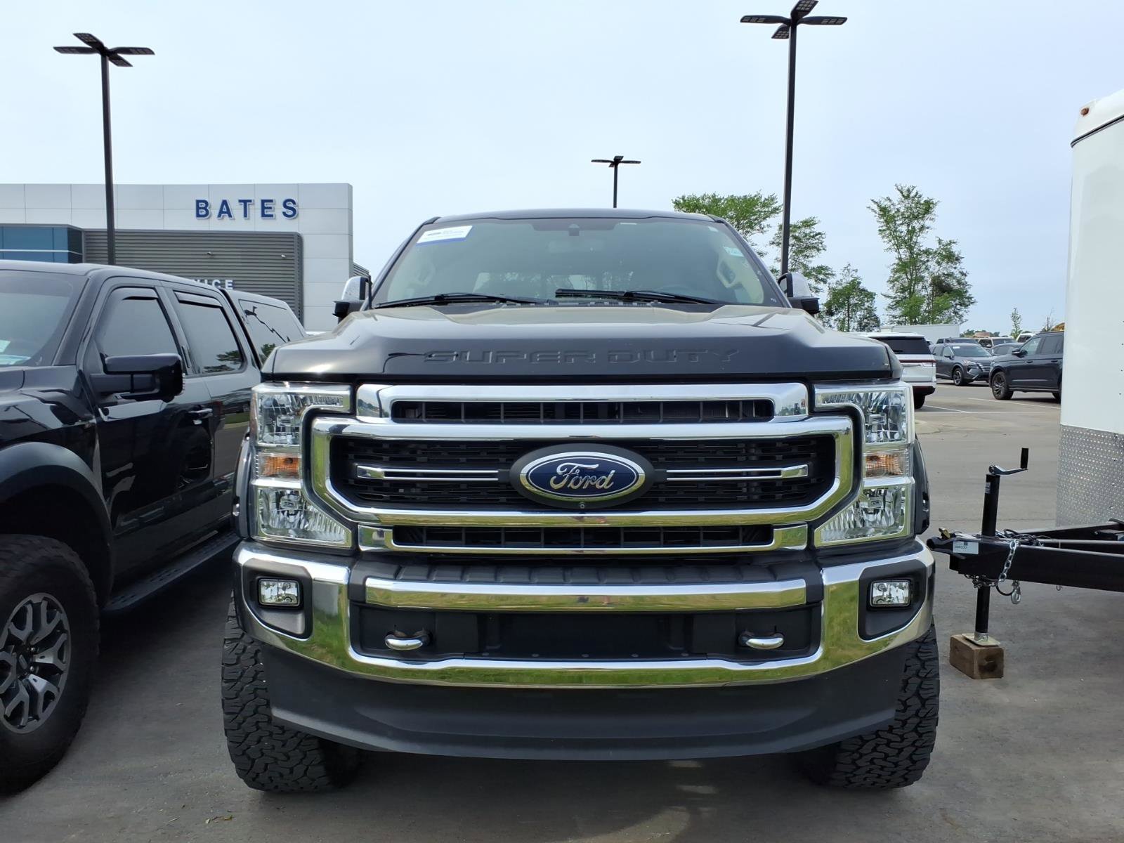 Certified 2021 Ford F250 Lariat w/ Lariat Ultimate Package AWD/4WD image 2
