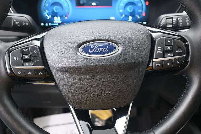 Certified 2024 Ford Escape Platinum AWD/4WD image 10