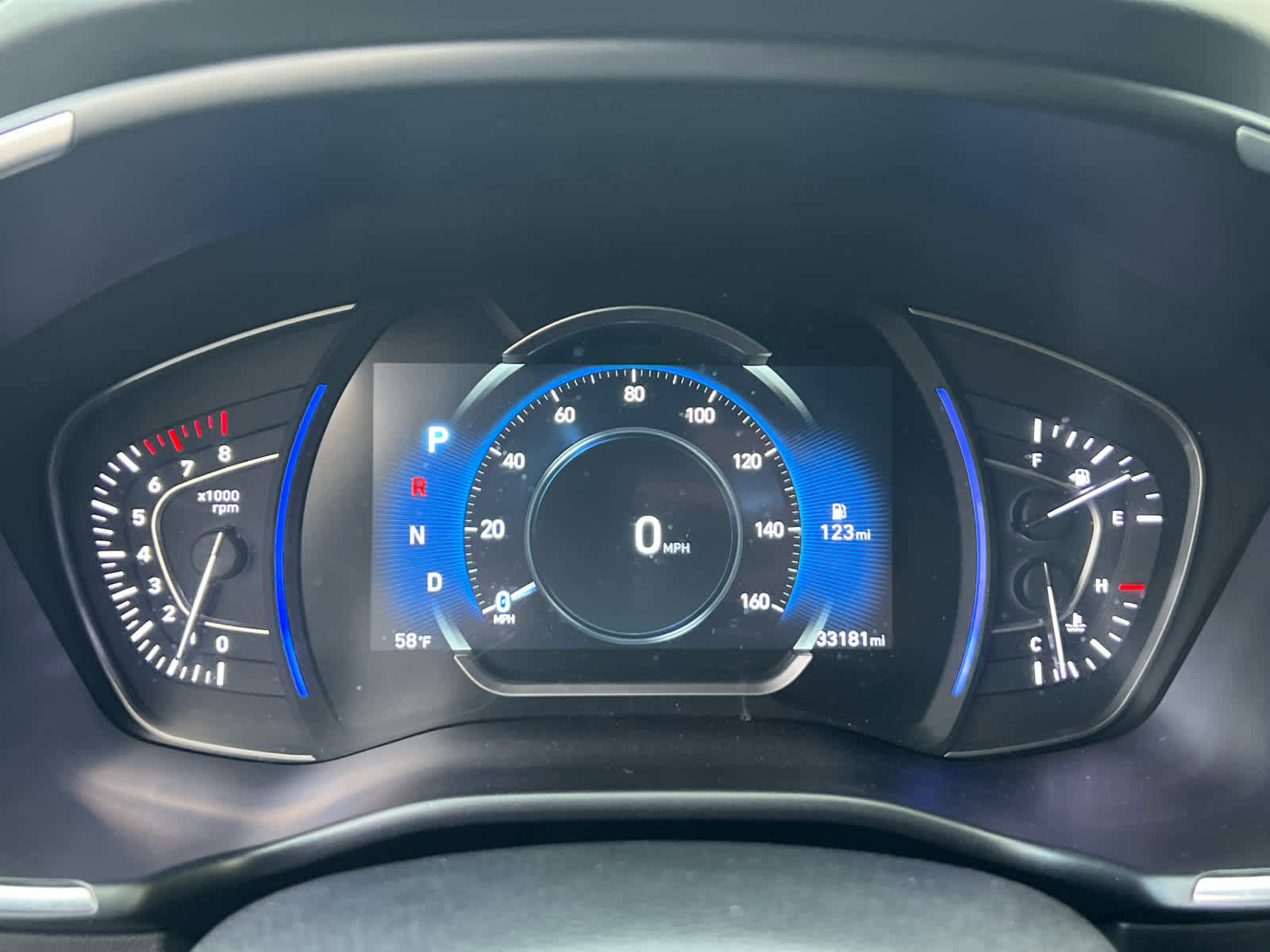 Used 2019 Hyundai Santa Fe Limited w/ Cargo Package image 34