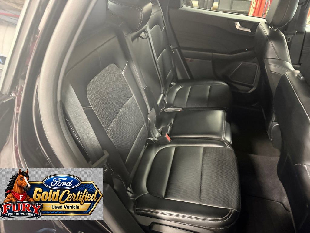 Certified 2025 Ford Escape Platinum AWD/4WD image 21
