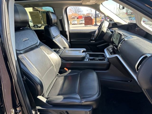 Certified 2025 Ford Expedition Platinum image 17