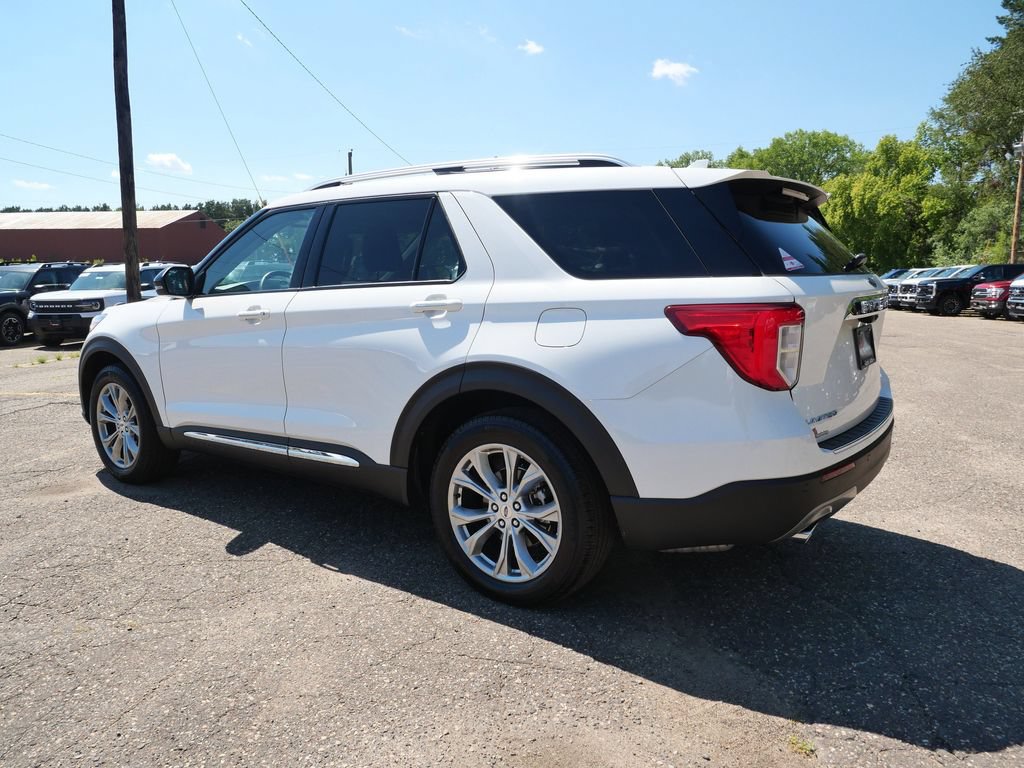Certified 2023 Ford Explorer Limited w/ Equipment Group 301A AWD/4WD image 4