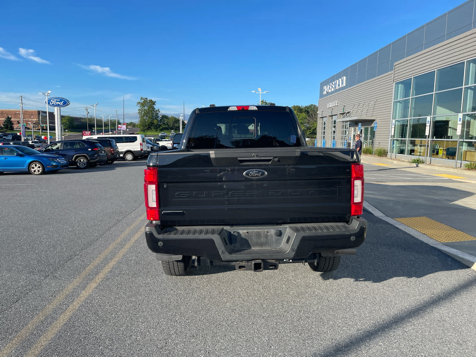 Certified 2022 Ford F250 Lariat w/ Black Appearance Pkg AWD/4WD image 4