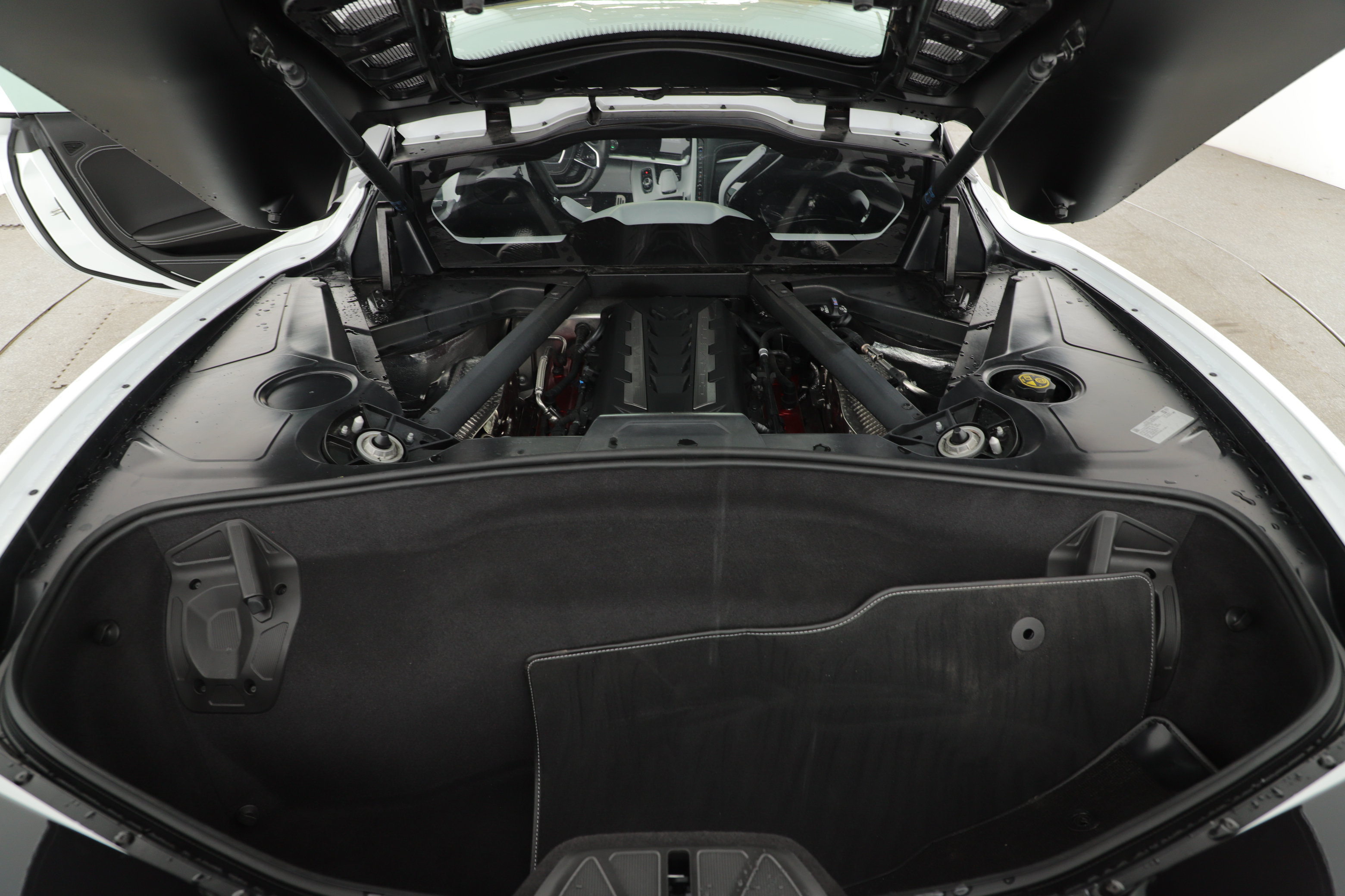 Used 2020 Chevrolet Corvette Stingray Premium Cpe w/ 3LT Preferred Equipment Group RWD image 6