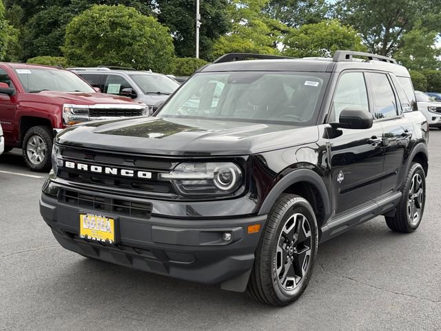 Certified 2023 Ford Bronco Sport Outer Banks w/ Tech Package AWD/4WD image 7