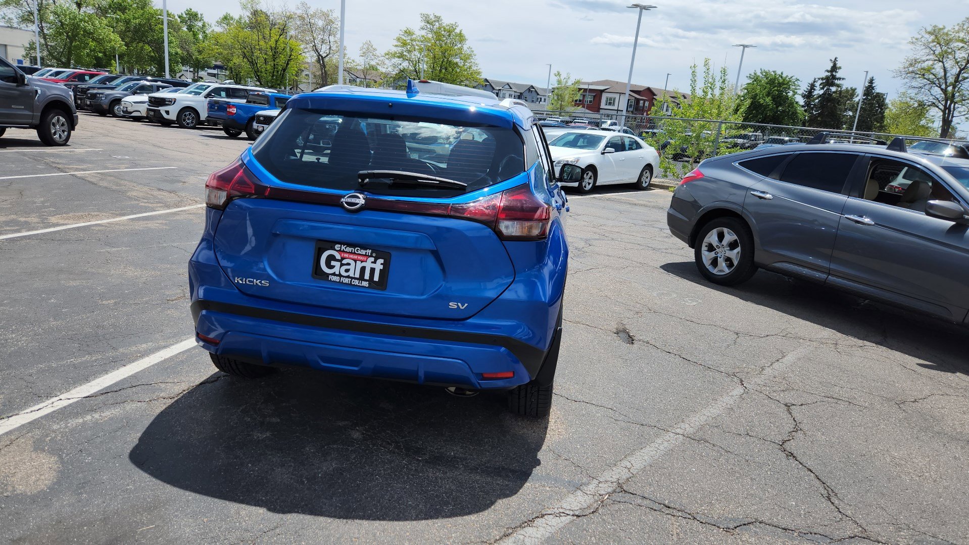 Used 2022 Nissan Kicks SV FWD image 12