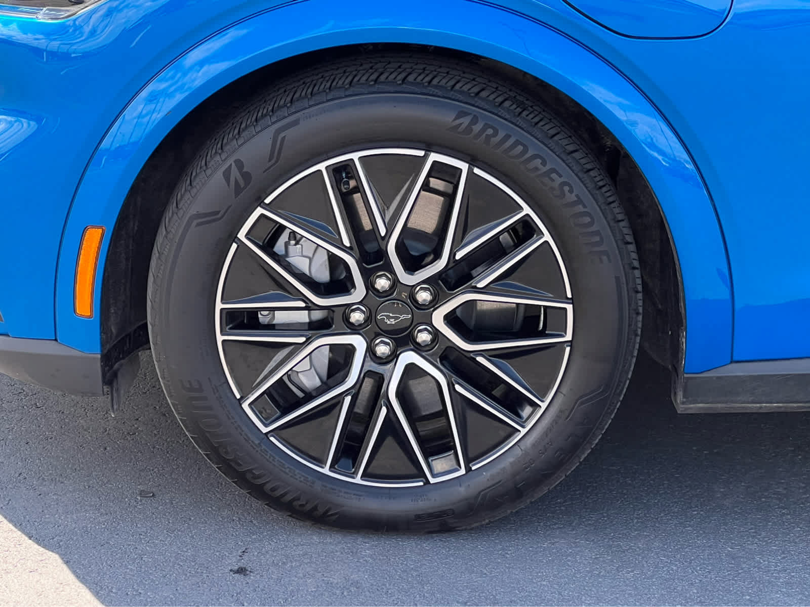 Certified 2025 Ford Mustang Mach-E Premium AWD/4WD image 19