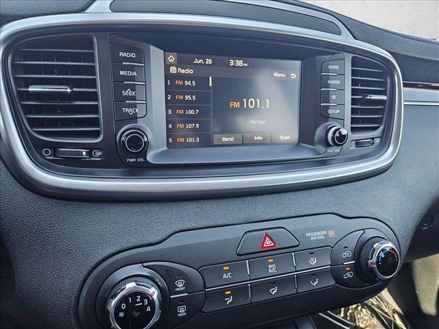 Used 2019 Kia Sorento L FWD image 14