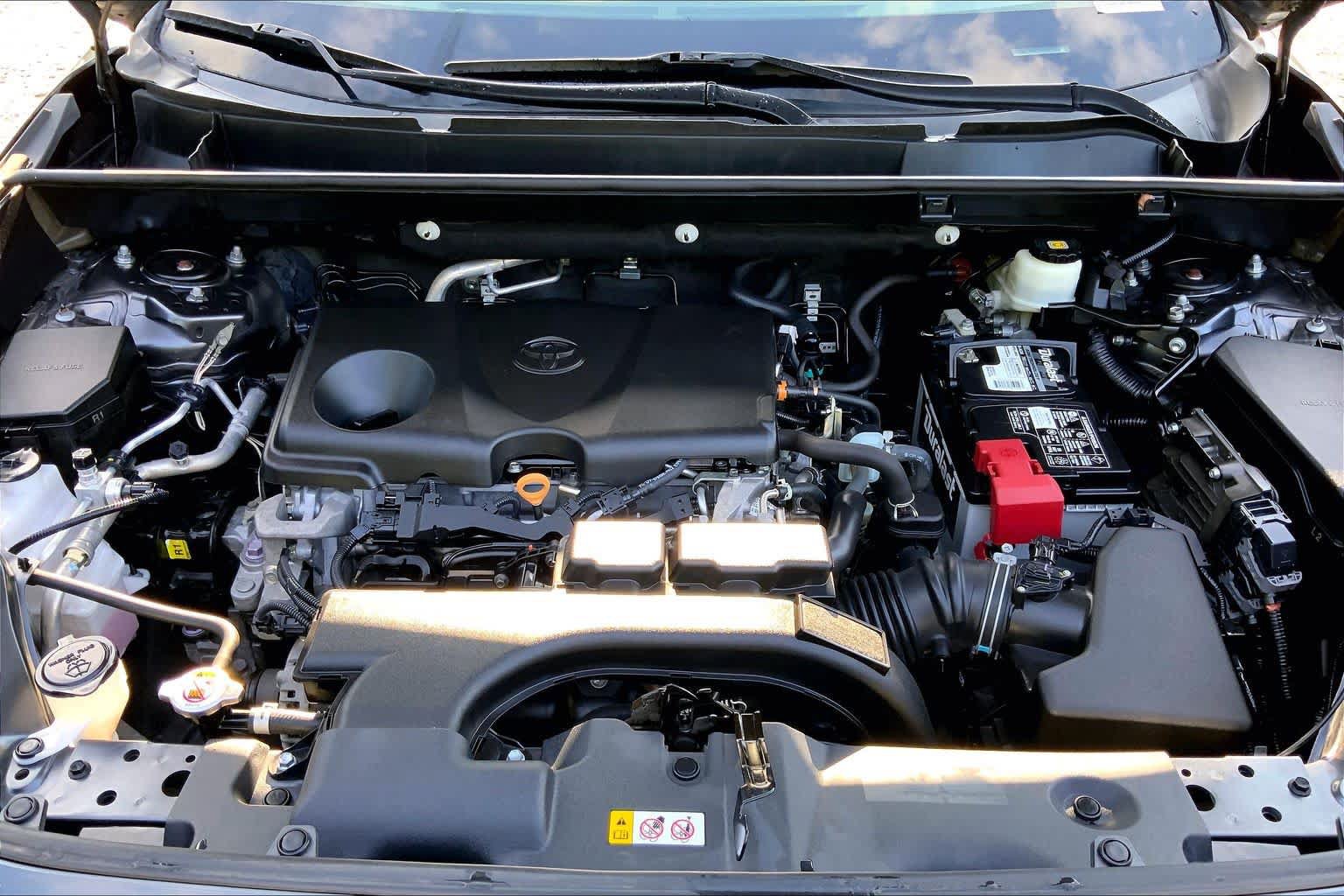 Used 2021 Toyota RAV4 XLE Premium FWD image 30