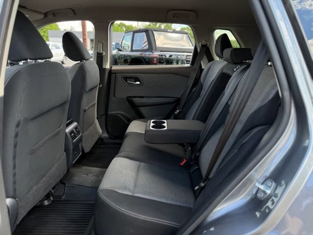 Used 2022 Nissan Rogue SV AWD/4WD image 14