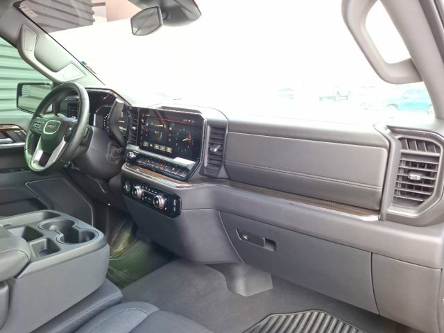 Used 2024 GMC Sierra 1500 Elevation AWD/4WD image 33
