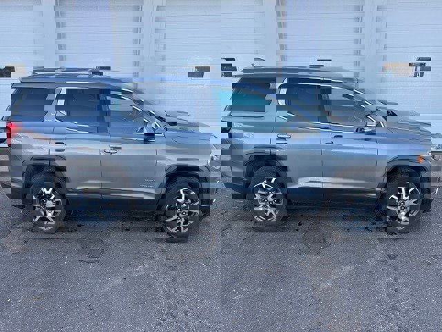 Used 2021 GMC Acadia SLE image 6