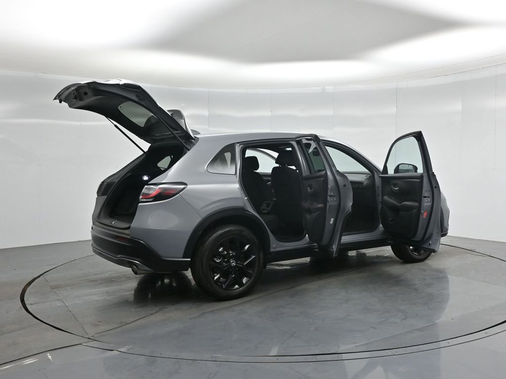 Used 2024 Honda HR-V Sport image 34