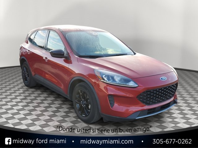Certified 2020 Ford Escape SE Sport image 3