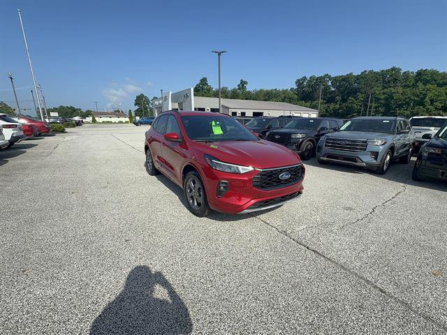 Certified 2024 Ford Escape ST-Line Select w/ Tech Pack #1 AWD/4WD image 9