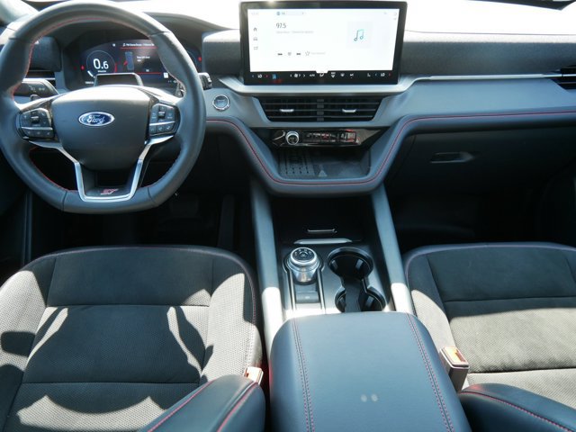 Certified 2025 Ford Explorer ST AWD/4WD image 17