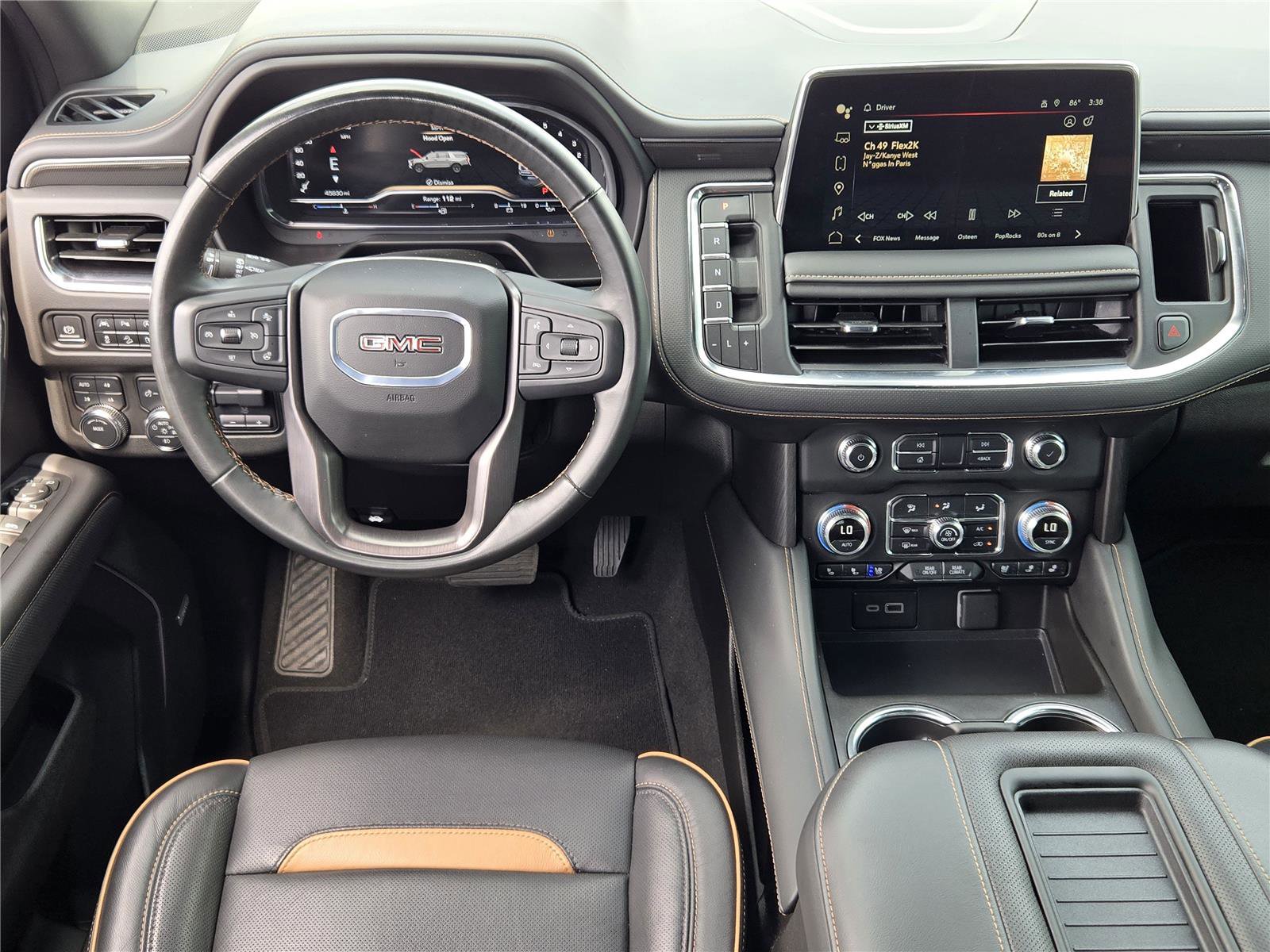 Used 2024 GMC Yukon AT4 w/ Technology Package AWD/4WD image 26