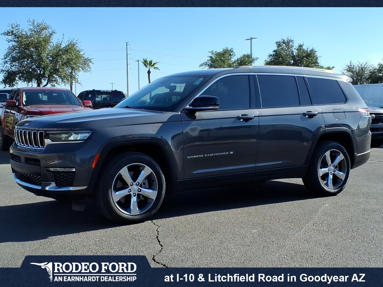 Used 2021 Jeep Grand Cherokee L Limited w/ Trailer Tow Group (B) AWD/4WD image 1