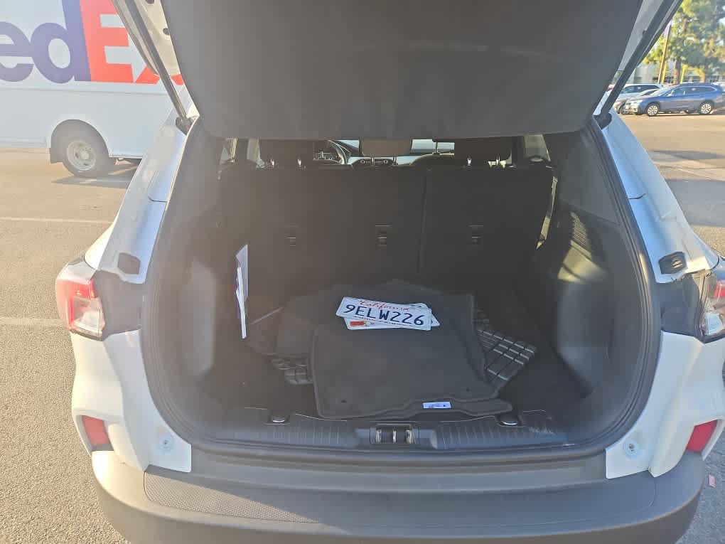 Certified 2022 Ford Escape SE AWD/4WD image 8
