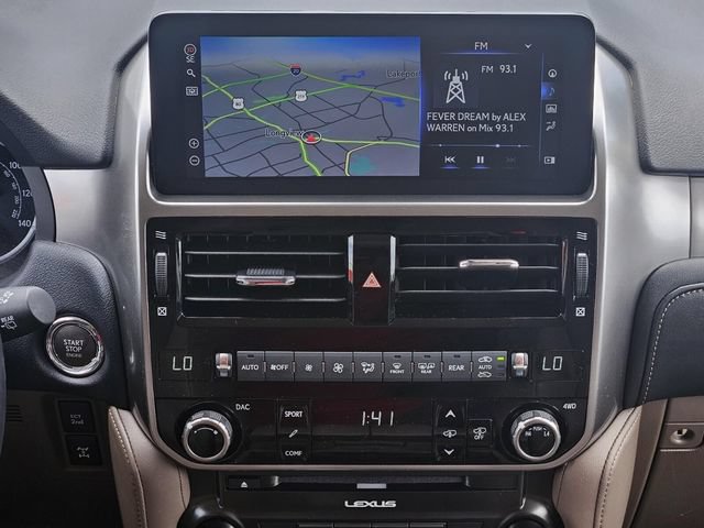 Used 2023 Lexus GX 460 Luxury w/ Sport Design Package AWD/4WD image 22
