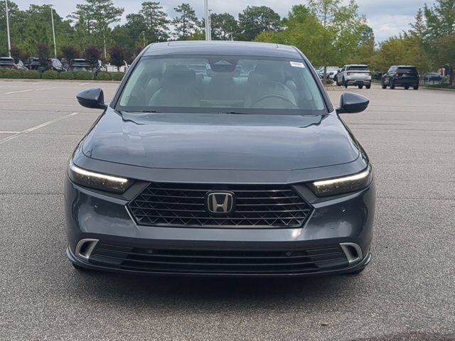 Used 2023 Honda Accord Touring image 9