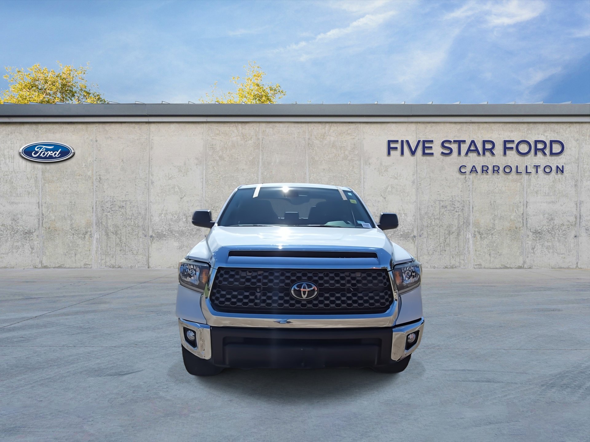 Used 2020 Toyota Tundra SR5 w/ SR5 Leather Package image 3