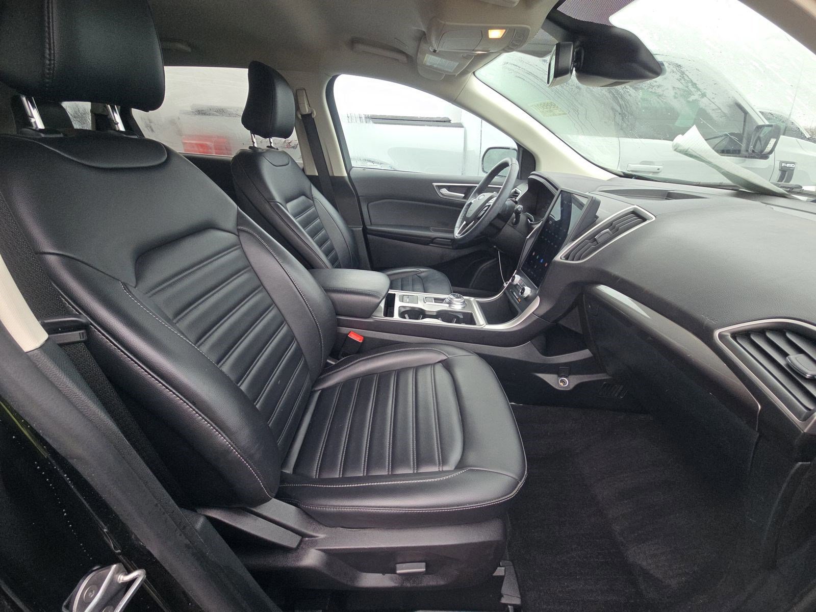 Certified 2024 Ford Edge SEL w/ Convenience Package image 14