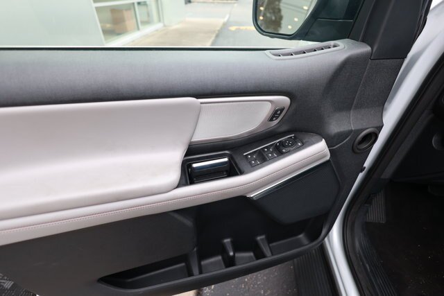 Certified 2025 Ford Expedition Active AWD/4WD image 14