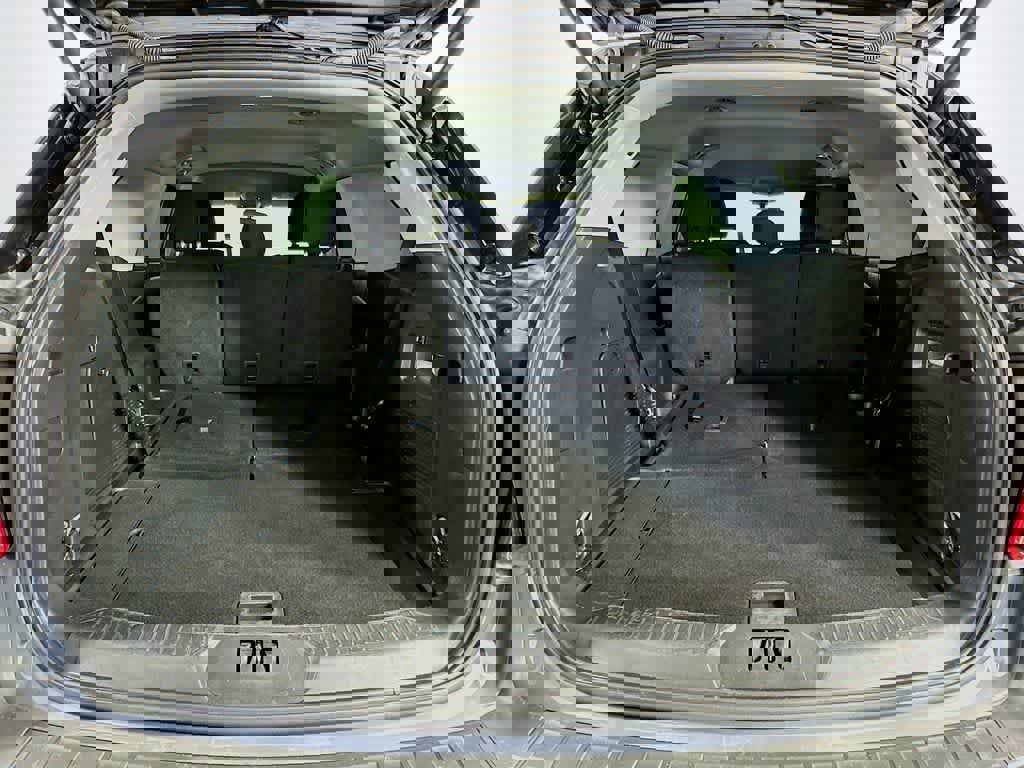 Certified 2024 Ford Explorer XLT image 20