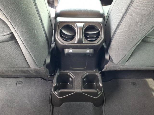 Used 2024 Jeep Wrangler Unlimited Sport AWD/4WD image 17